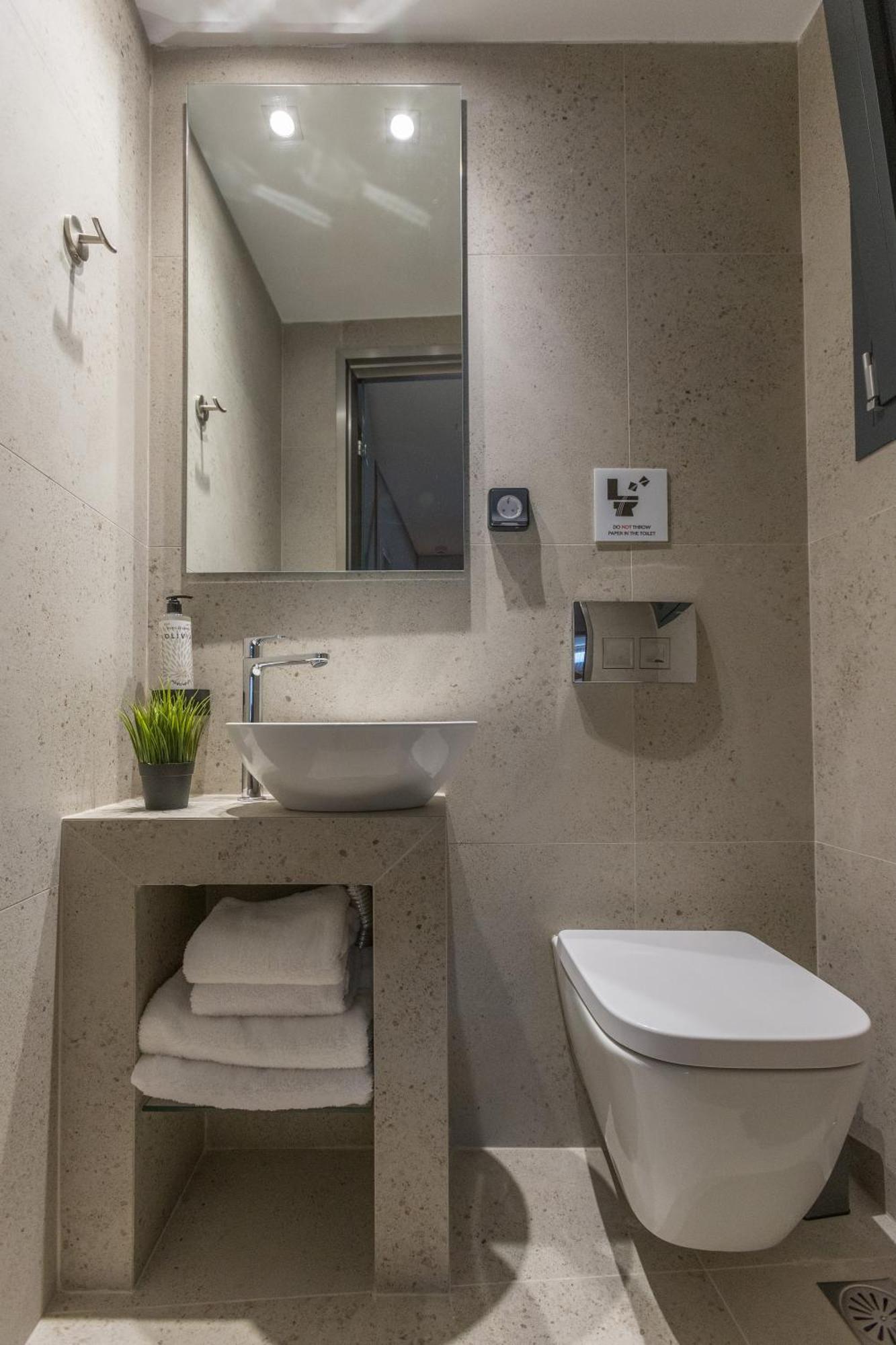Aethir Urban Stay By Raise Aten Exteriör bild