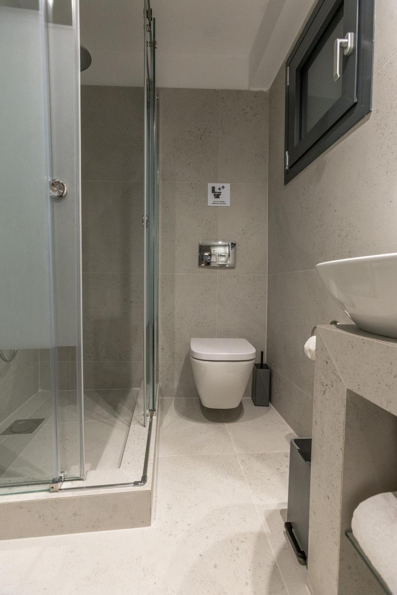 Aethir Urban Stay By Raise Aten Exteriör bild