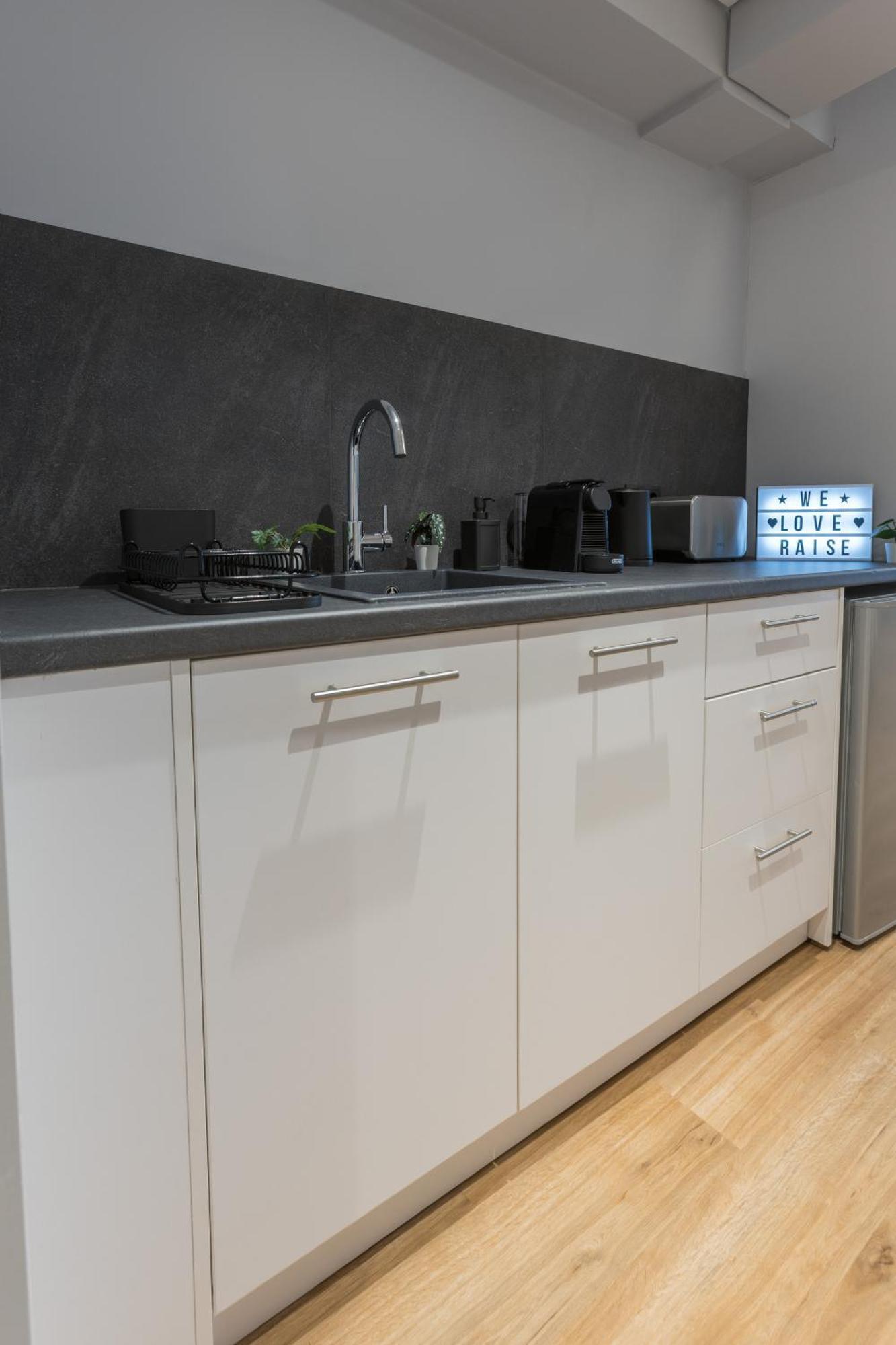 Aethir Urban Stay By Raise Aten Exteriör bild